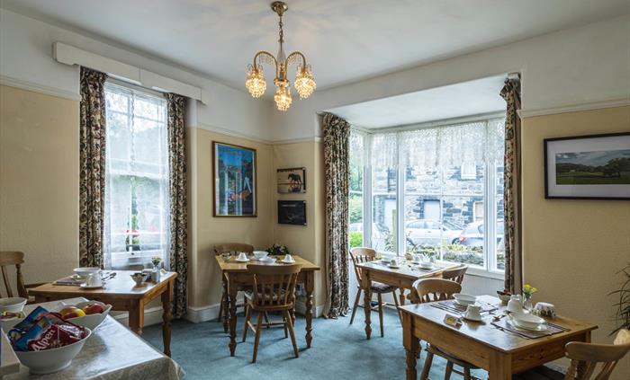 Breakfast Room